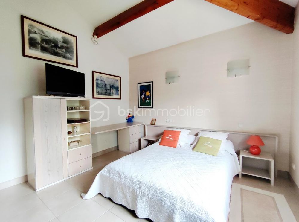 � vendre  Villa Gujan-Mestras (33470)