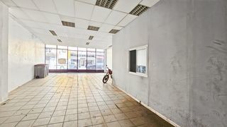  Immeuble � vendre 15 + pi�ces 200 m�