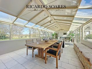  Propri�t�/ch�teau � vendre 10 pi�ces 574 m�