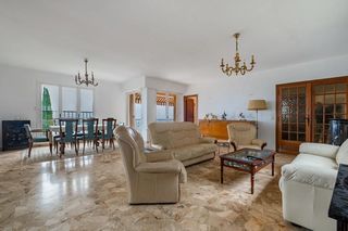  Maison � vendre 6 pi�ces 200 m�