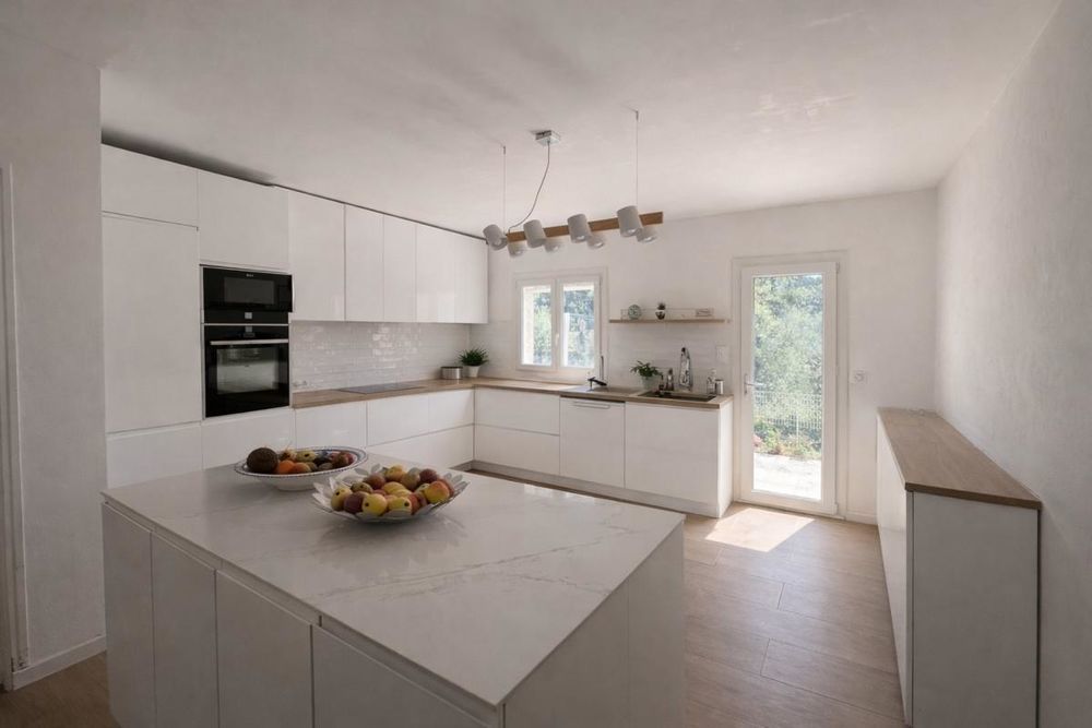 � vendre  Villa Cuers (83390)