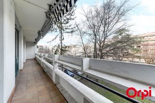  Appartement � vendre 5 pi�ces 111 m�