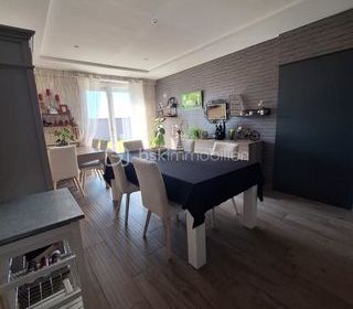  Maison � vendre 8 pi�ces 199 m�