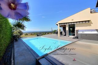  Propri�t�/ch�teau � vendre 9 pi�ces 215 m�