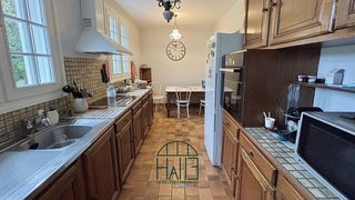  Maison � vendre 9 pi�ces 180 m�