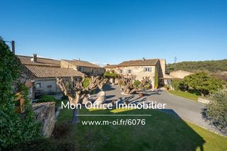  Propri�t�/ch�teau � vendre 13 pi�ces 380 m�