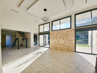  Maison � vendre 7 pi�ces 225 m�