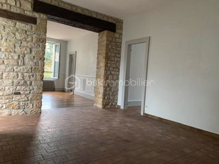  Appartement � louer 3 pi�ces 83 m�