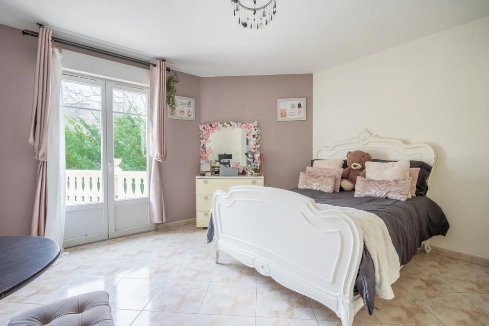 � vendre  Maison Noisy-le-Sec (93130)