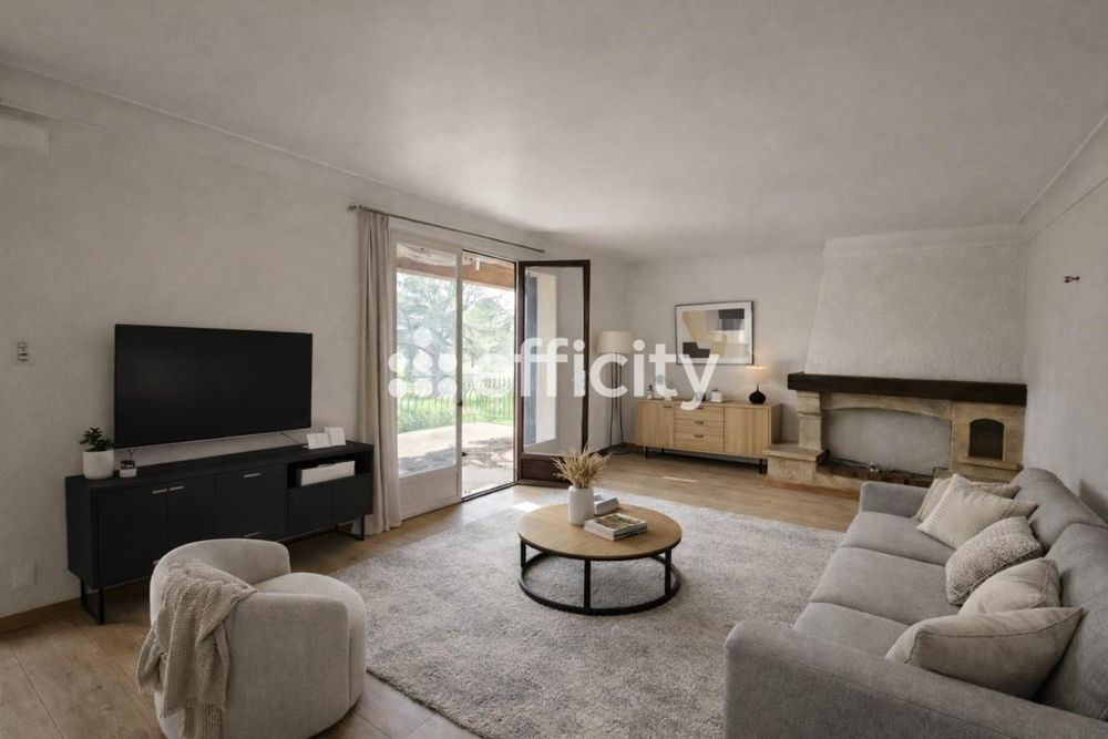 � vendre  Villa Ventabren (13122)