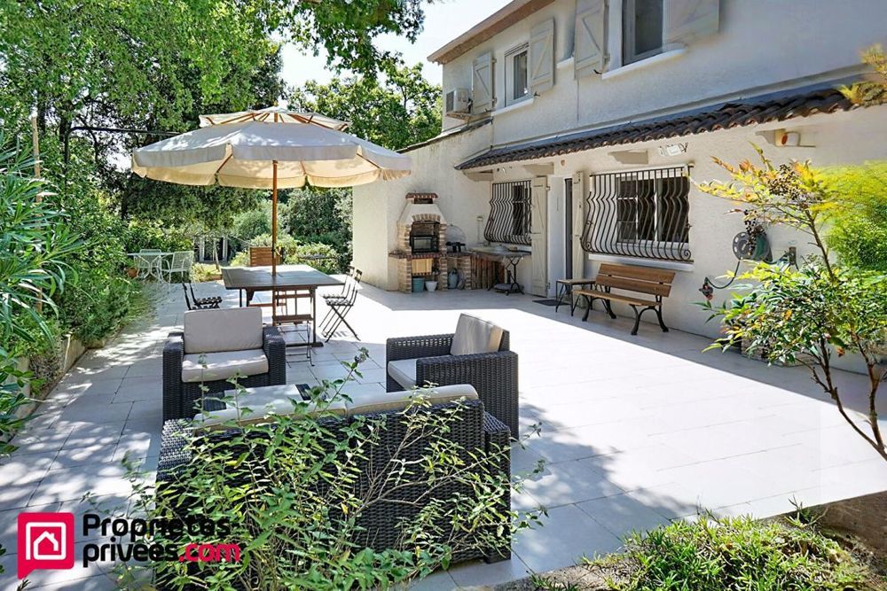 � vendre  Villa Pourri�res (83910)