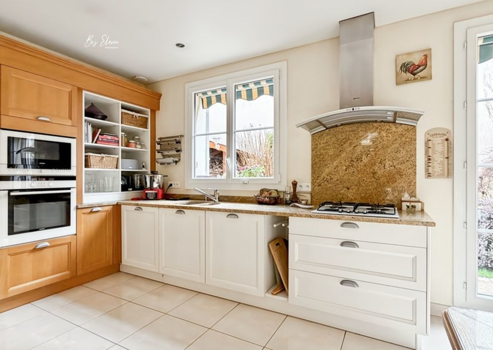 � vendre  Villa Bussy-Saint-Martin (77600)