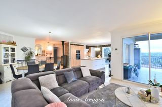  Maison � vendre 8 pi�ces 232 m�