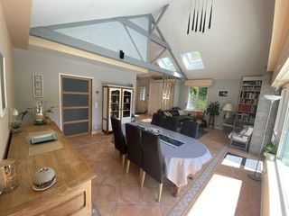  Propri�t�/ch�teau � vendre 8 pi�ces 205 m�