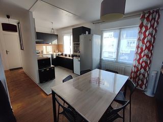  Appartement � louer 7 pi�ces 107 m�