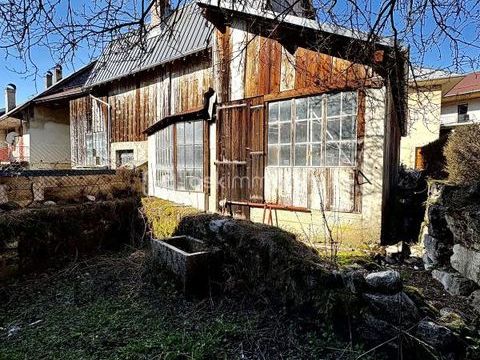   Ancienne forge en pierre � r�inventer � Potentiel rare au c�ur de La Comp�te Maison - 3 pi�ce(s) - 135 m�