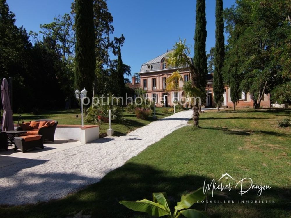 � vendre  Propri�t�/ch�teau Toulouse (31000)