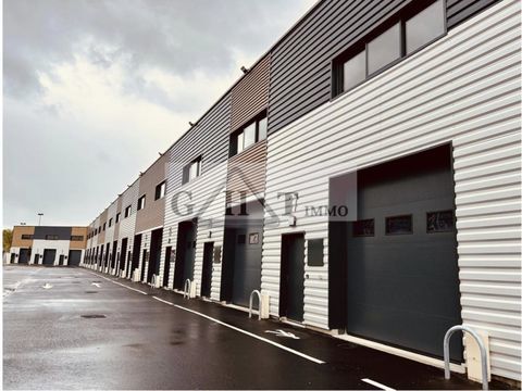 &Agrave; louer : Entrep&ocirc;t et bureaux � surface de 116 &agrave; 160 m&sup2; 2092 93800 Epinay sur seine