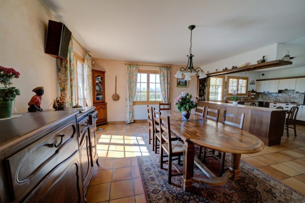 � vendre  Maison �chenevex (01170)