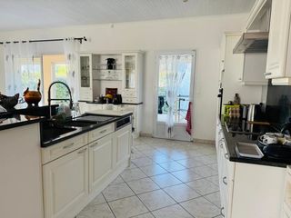  Maison � vendre 3 pi�ces 160 m�