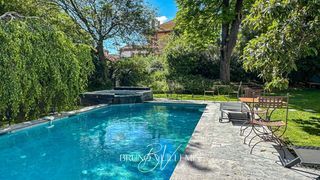  Propri�t�/ch�teau � vendre 15 + pi�ces 750 m�