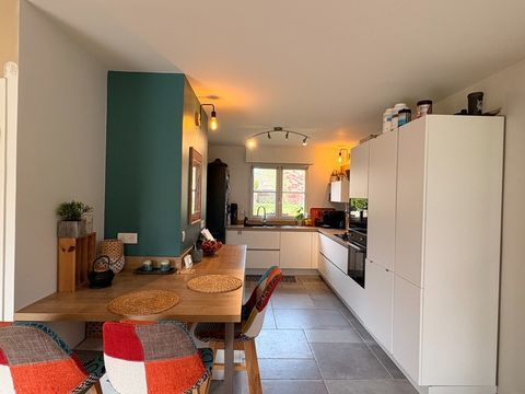   Nouveaut� et en exclusivit�, maison individuelle de 137m2 utiles avec garage Maison - 6 pi�ce(s) - 137 m�