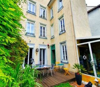  Maison � vendre 10 pi�ces 205 m�