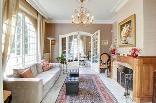  Maison � vendre 8 pi�ces 215 m�