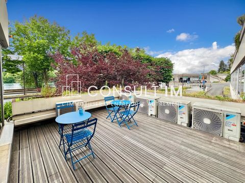 Lumineux, Terrasse, Climatis&eacute; 16087 92150 Suresnes