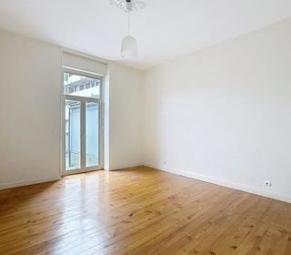  Appartement � louer 4 pi�ces 118 m�