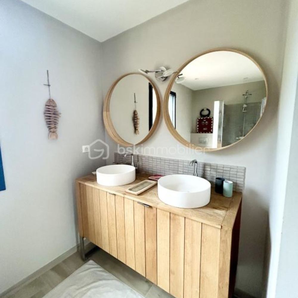 � vendre  Villa Grimaud (83310)