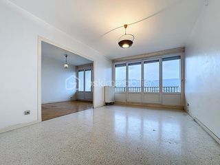  Appartement � vendre 4 pi�ces 77 m�