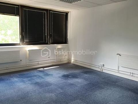 ZONE OQPV BUREAU DE 21M&sup2; A LOUER 507 91000 Evry