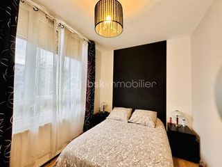  Maison � vendre 9 pi�ces 185 m�
