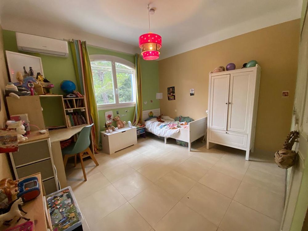 � vendre  Maison Grans (13450)