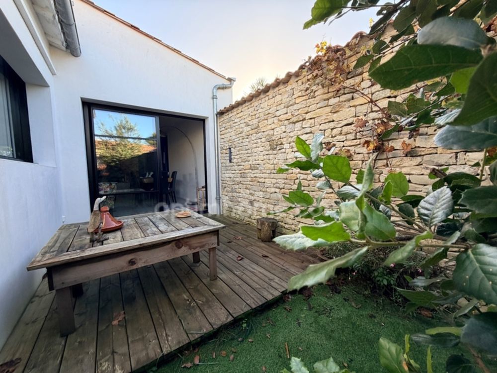 � vendre  Maison Le Bois-Plage-en-R� (17580)