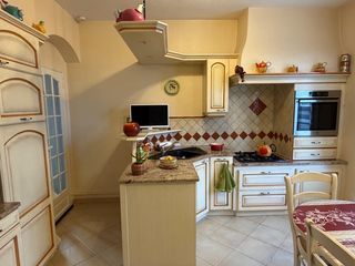  Immeuble � vendre 9 pi�ces 176 m�