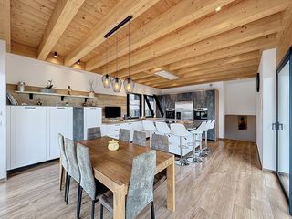  Maison � vendre 14 pi�ces 437 m�