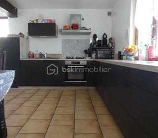  Maison � vendre 10 pi�ces 211 m�