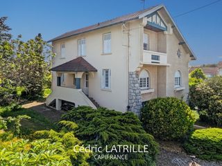  Maison � vendre 8 pi�ces 200 m�