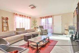  Propri�t�/ch�teau � vendre 6 pi�ces 213 m�