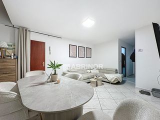  Immeuble � vendre 120 m�