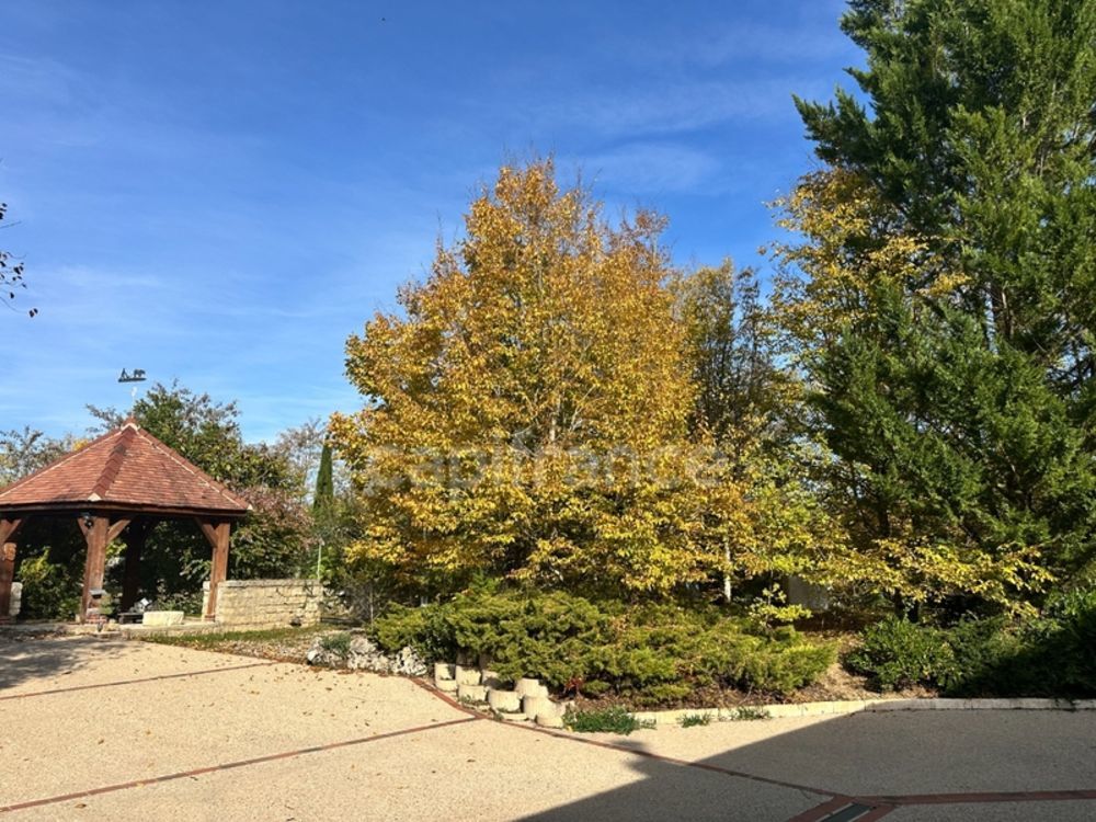 � vendre  Maison Champs-sur-Yonne (89290)