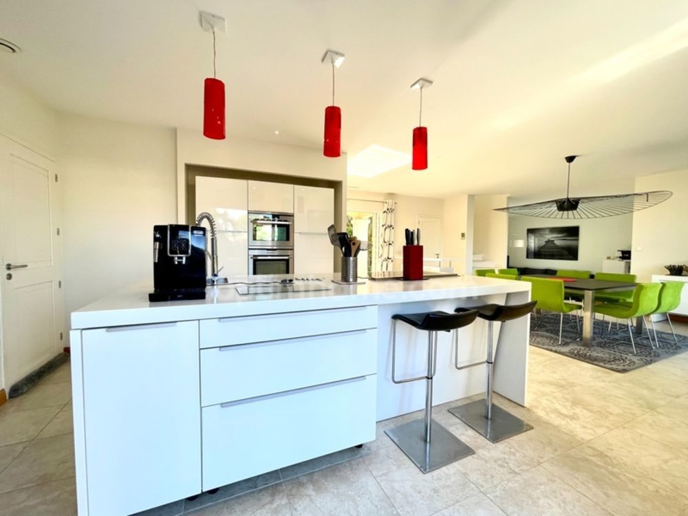 � vendre  Maison Aigues-Mortes (30220)