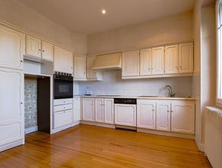  Maison � vendre 9 pi�ces 241 m�