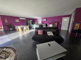  Maison � vendre 7 pi�ces 230 m�