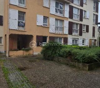  Appartement � vendre 4 pi�ces 80 m�