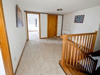  Immeuble � vendre 330 m�