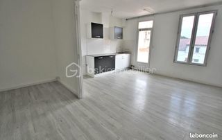  Appartement � louer 4 pi�ces 86 m�