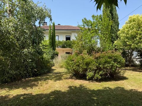   En Exclusivit� Maison � vendre 6 pi�ces BOURS (65) Maison - 6 pi�ce(s) - 154 m�